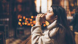 Embracing the Spirit of Advent & Christmas: An Invitation to Prayer Amid the Hustle and Bustle