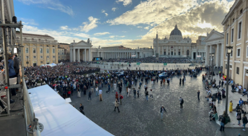 Crowds of the faithful fill St. Peter's Square awaiting smoke from the Sistine Chapel on Wednesday, May 7, 2025. (Photo: EWTN News)