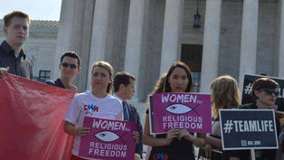 Supreme Court unanimously rejects abortion clinic buffer zones