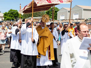 The Eucharistic heart of Jesus on full display in Arvada procession