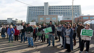 Rally to defund Planned Parenthood draws nearly 200 supporters