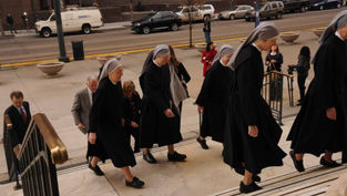 Archbishop welcomes change to “burdensome” HHS mandate
