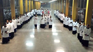 Seminarians pilot Puebla program