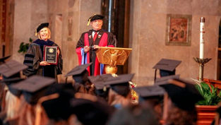 Seminary psychologist earns award