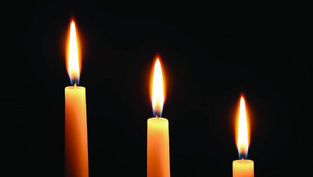 Seminarians host Triduum prayer