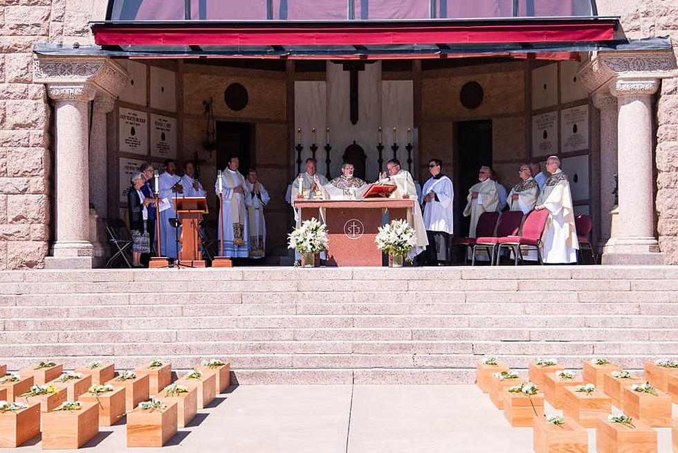 "We can calculate countless hours of prayer for the salvation of the world, countless sacrifices, persevering in their vocation even in difficult times," said Bishop Rodriguez. (Photo by André Escaleira, Jr.)