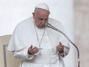 Vatican: Pope needs more treatment after onset of double pneumonia