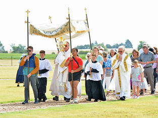 “I wept in thanksgiving for this great gift”: National Eucharistic Pilgrimage finds home at 100-year-old Sacred Heart in Roggen