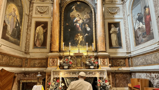 Pope Francis Makes Surprise Visit to St. Monica’s Tomb in Rome