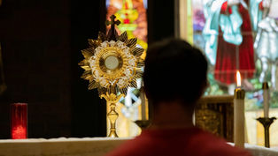 Our Eucharistic Lord makes us leaders and saints after his Heart