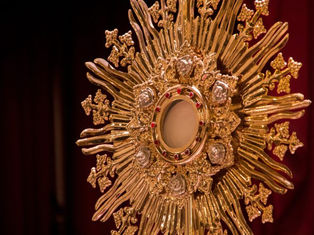 The Power of Silence and the Problem of Sound in Adoration