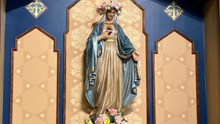PHOTOS: Students honor Mary in May Crownings across the archdiocese