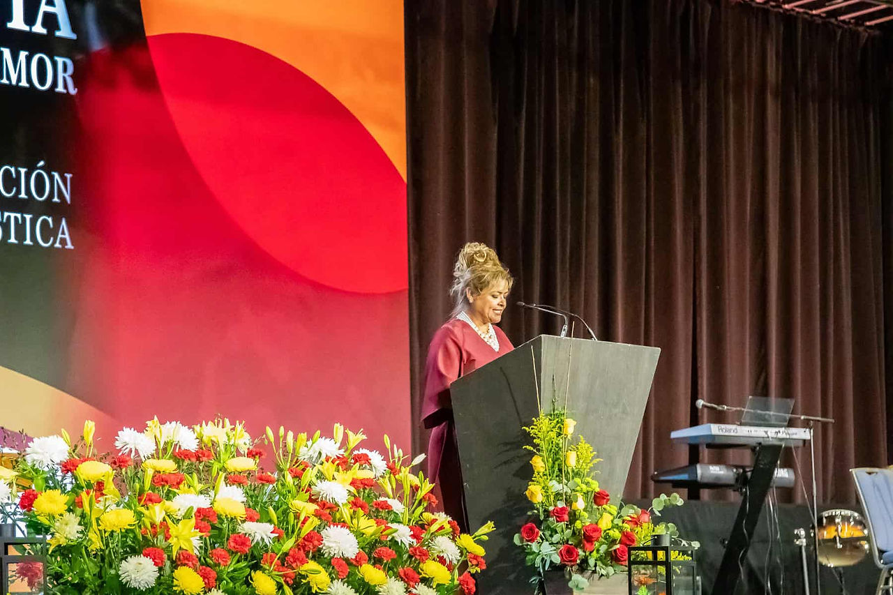 Sandra Miley served as the emcee of the Eucharistic Convention.